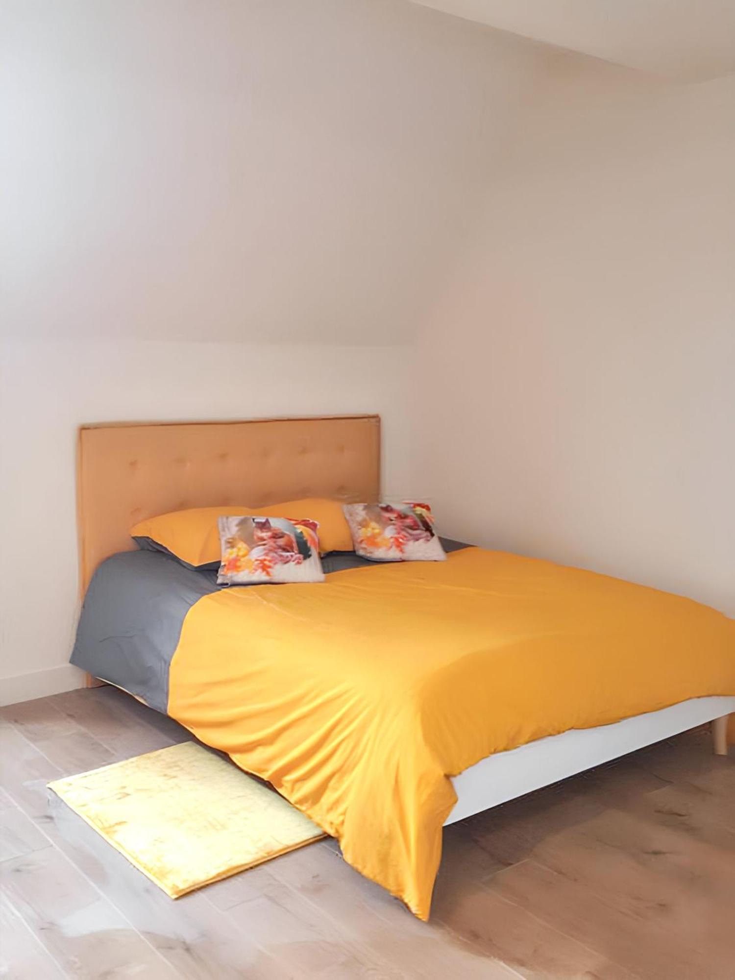 Charmant Studio A Abondant Avec Terrasse Ensoleillee 30 M² Buitenkant foto